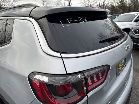 New 2026 Jeep Compass Limited image 12