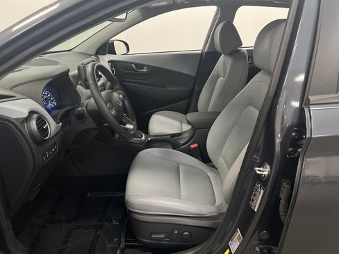Used 2019 Hyundai Kona Ultimate FWD image 11