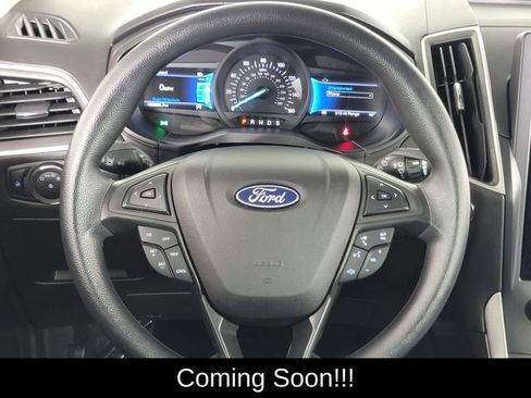 Used 2023 Ford Edge SE w/ Black Appearance Package image 25