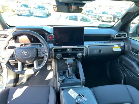 New 2026 Toyota Tacoma TRD Sport AWD/4WD image 18