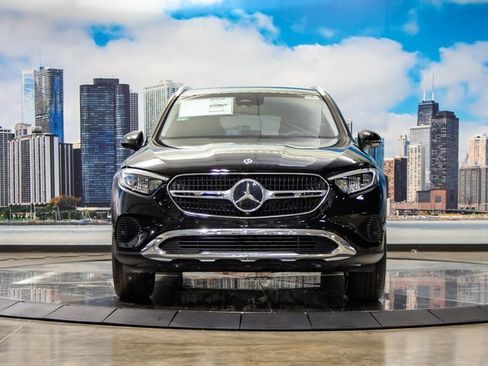 Certified 2025 Mercedes-Benz GLC 350e GLC 350e image 3