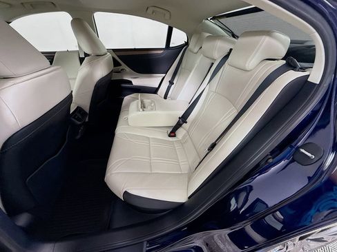 Certified 2024 Lexus ES 300h Ultra Luxury w/ Accessory Package (Z2) FWD image 26