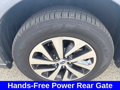Used 2020 Subaru Outback Premium w/ Popular Package #1 AWD/4WD image 12