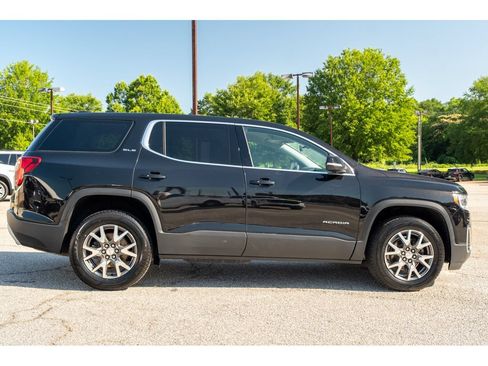 Used 2021 GMC Acadia SLE FWD image 9