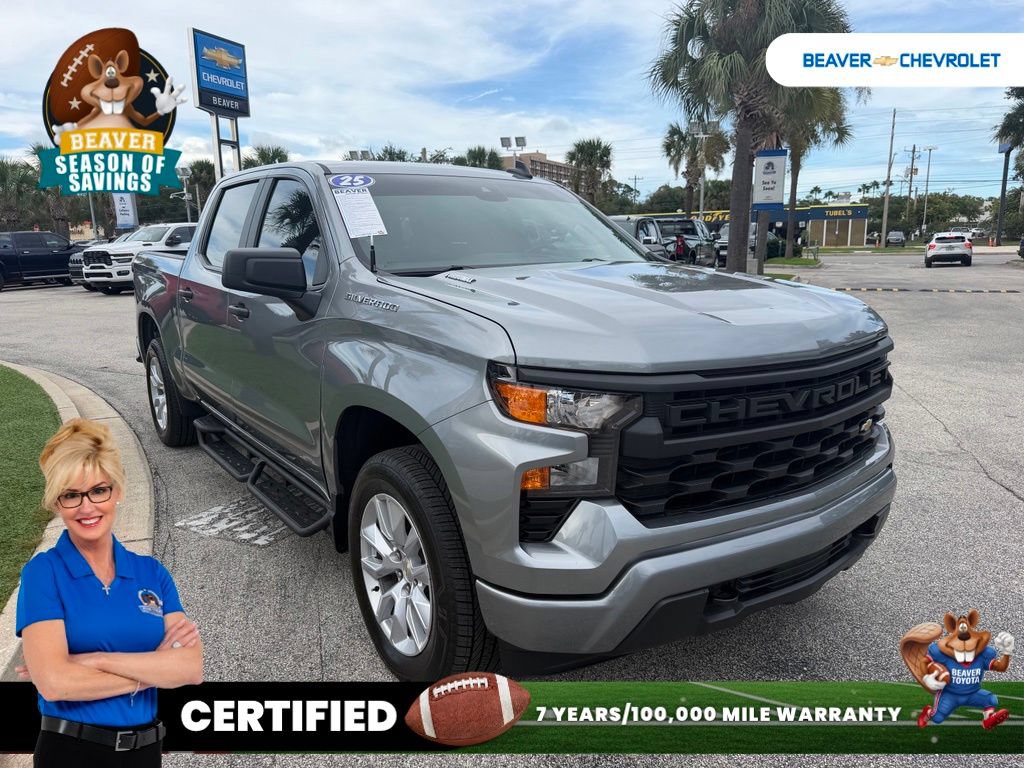 Used 2025 Chevrolet Silverado 1500 Custom AWD/4WD image 2