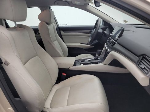 Used 2018 Honda Accord LX image 21