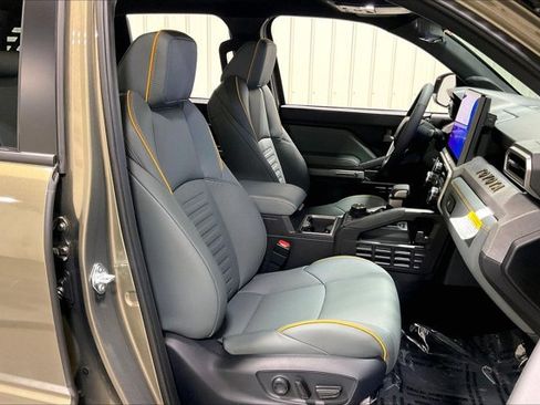 New 2026 Toyota Tacoma 4x4 Double Cab Hybrid image 32