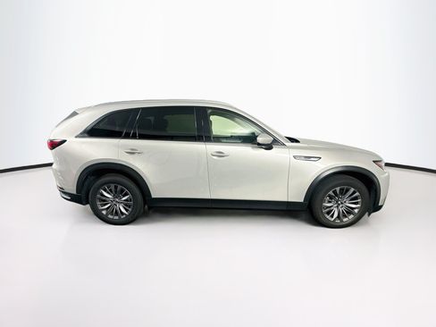 Used 2025 MAZDA CX-90 3.3 Turbo w/ Preferred Package AWD/4WD image 10