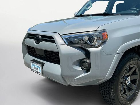 Used 2021 Toyota 4Runner Trail Special Edition AWD/4WD image 22