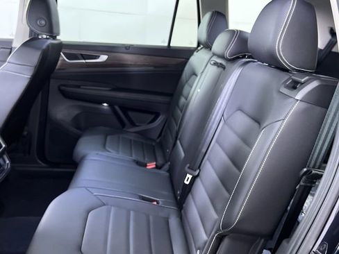 New 2025 Volkswagen Atlas SEL image 22