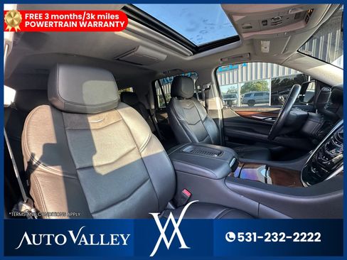 Used 2020 Cadillac Escalade Luxury AWD/4WD image 20