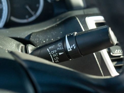 Used 2013 Honda Accord EX-L image 38