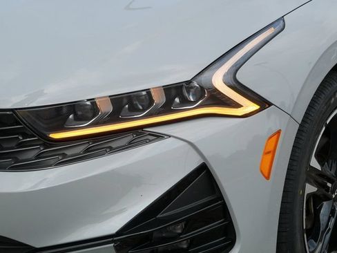 Used 2022 Kia K5 GT-Line w/ GT-Line Awd Premium Package image 10