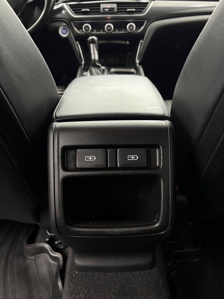 Used 2022 Honda Accord Sport image 17