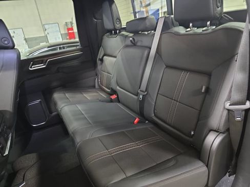 New 2026 Chevrolet Silverado 2500 High Country w/ High Country Premium Package AWD/4WD image 16