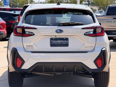 Used 2025 Subaru Crosstrek 2.0i AWD/4WD image 3