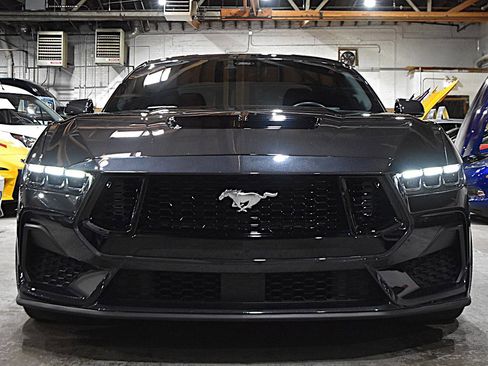 Used 2024 Ford Mustang GT Premium image 2