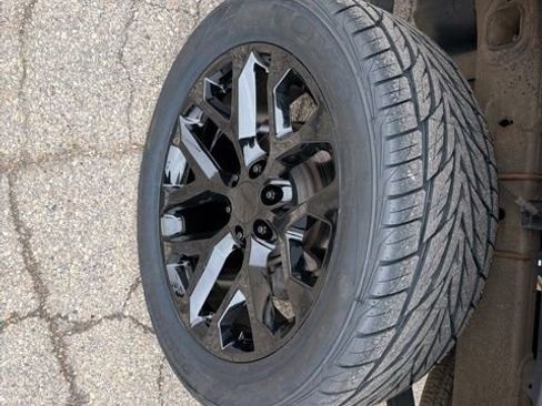 Certified 2022 Chevrolet Silverado 1500 RST image 22