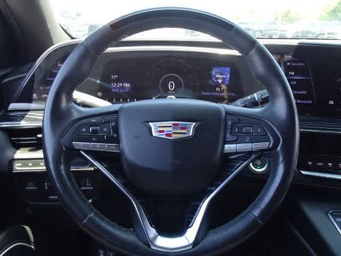 Used 2022 Cadillac Escalade ESV Sport AWD/4WD image 24