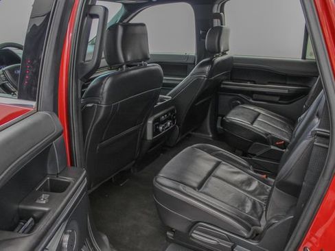 Used 2020 Ford Expedition Max XLT w/ Equipment Group 202A AWD/4WD image 16