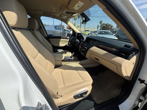 Used 2017 BMW X3 xDrive28i AWD/4WD image 14
