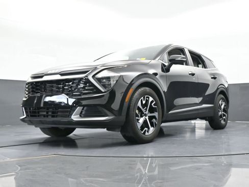 Used 2023 Kia Sportage EX image 62