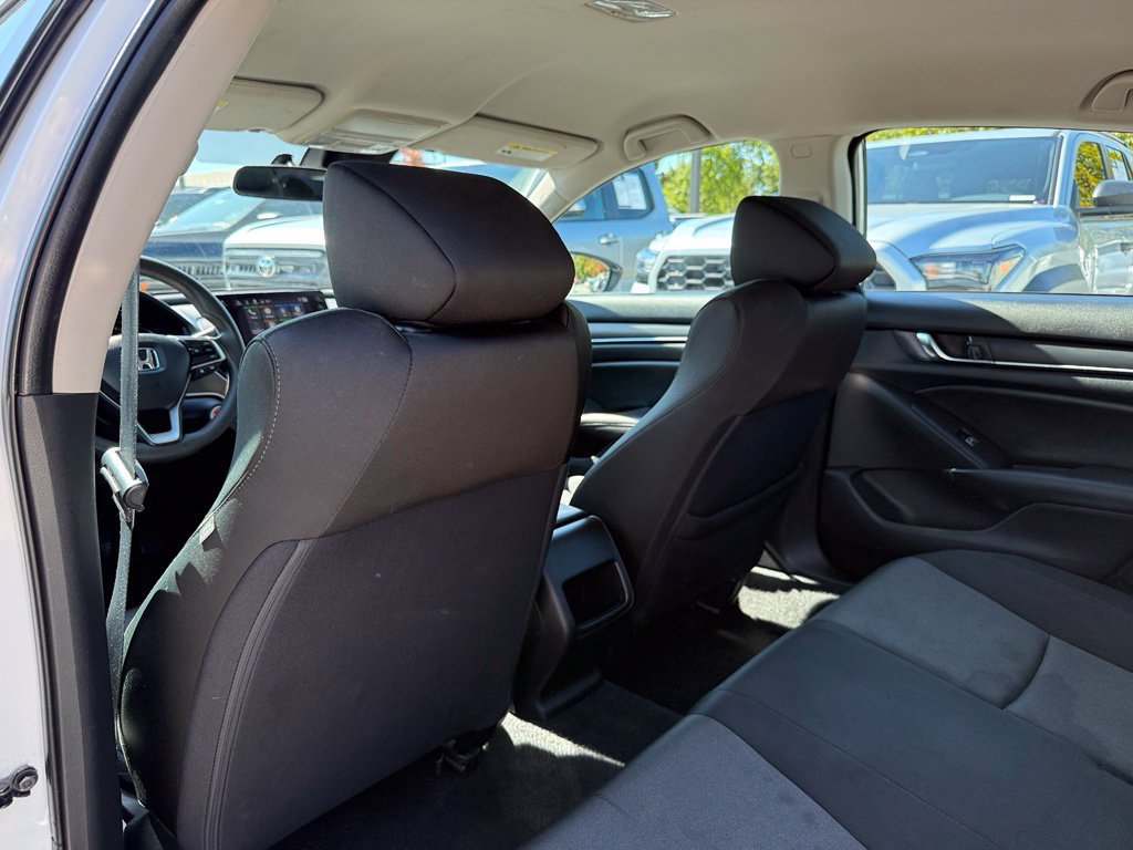 Used 2021 Honda Accord LX image 31