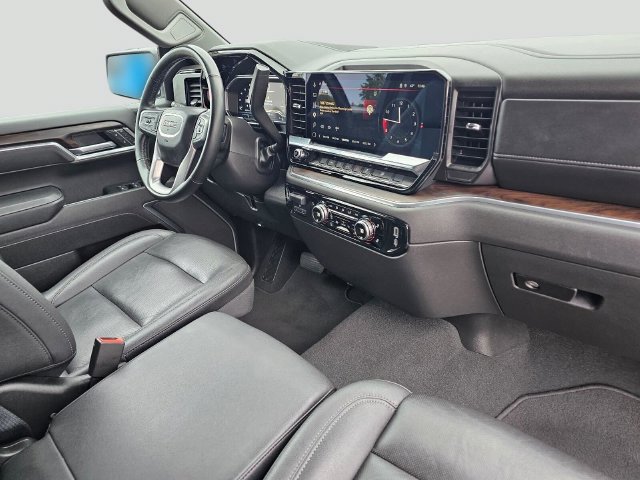 Used 2025 GMC Sierra 1500 SLT AWD/4WD image 10