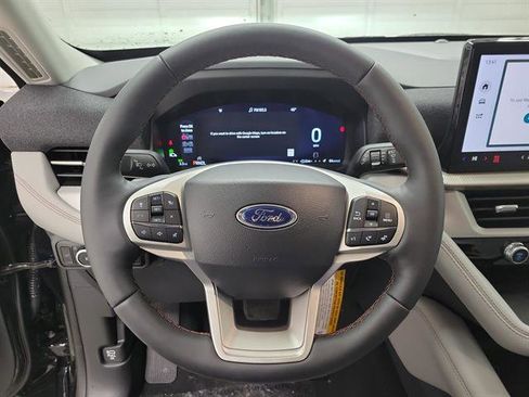 New 2026 Ford Explorer Active w/ Active Comfort Package image 24