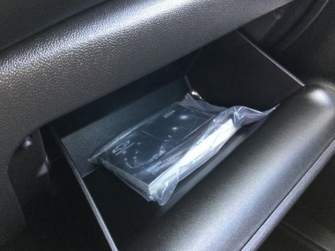 Used 2024 Chevrolet Blazer LT w/ Convenience Package image 21