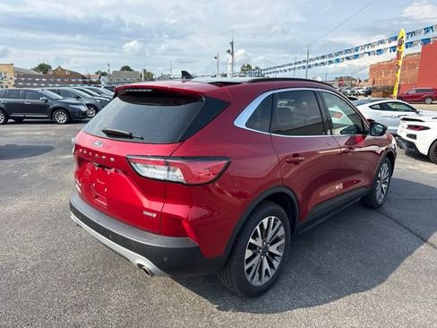 Used 2020 Ford Escape Titanium AWD/4WD image 7
