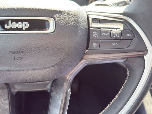 Used 2022 Jeep Grand Cherokee Limited 4xe AWD/4WD image 15
