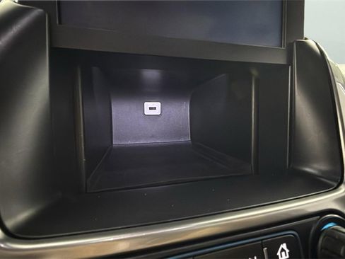 Used 2016 Chevrolet Tahoe LTZ image 24