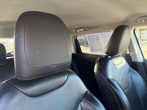 Used 2020 Jeep Compass Limited image 25