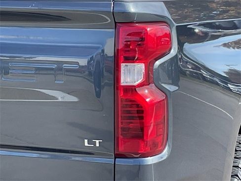 Used 2020 Chevrolet Silverado 1500 LT w/ Texas Edition image 6