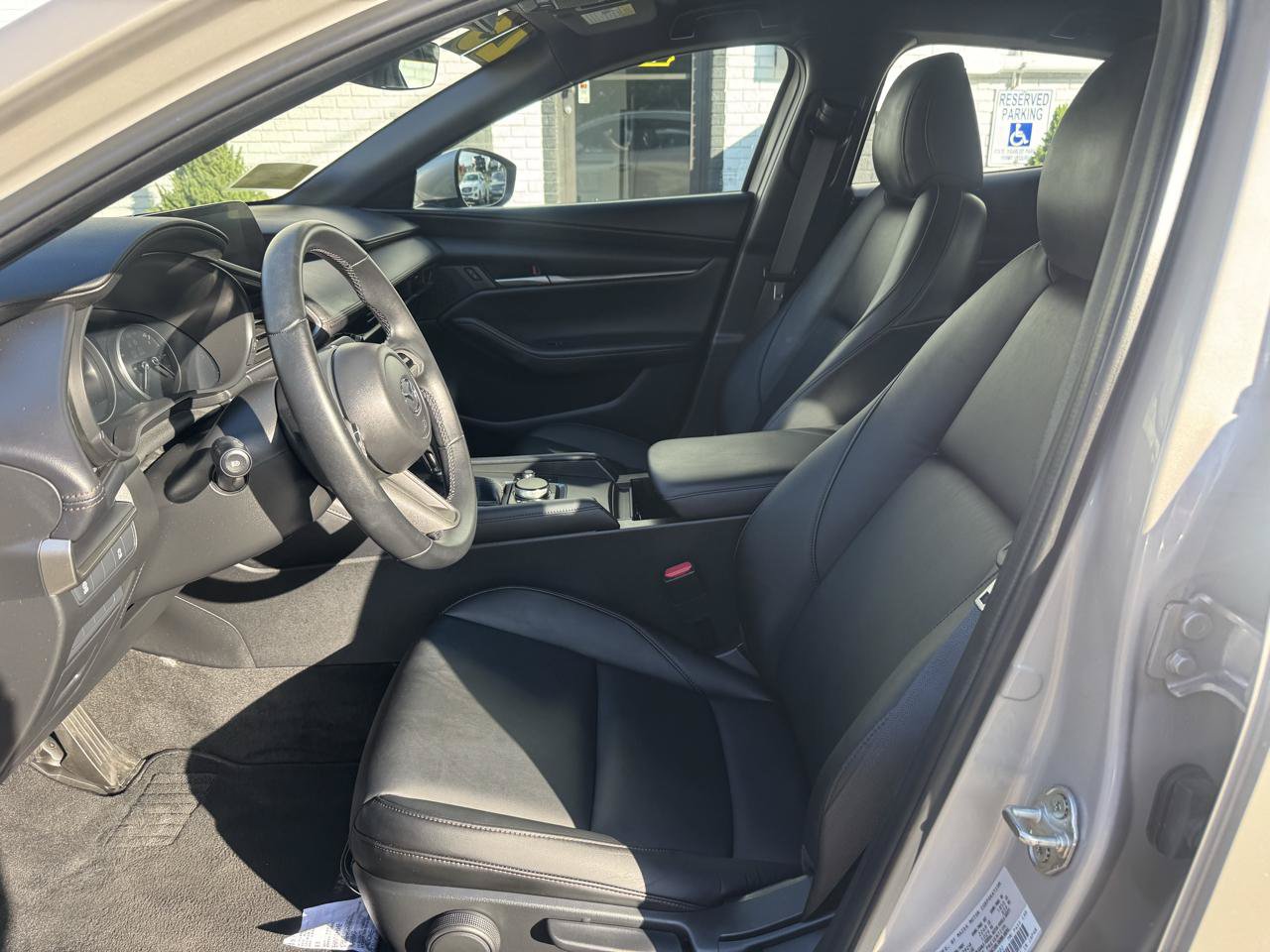 Used 2023 MAZDA MAZDA3 s FWD image 16