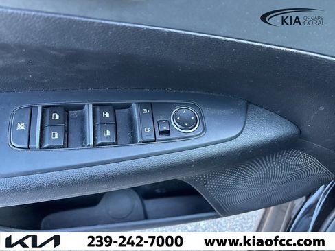 Used 2020 Kia Forte Sedan image 16