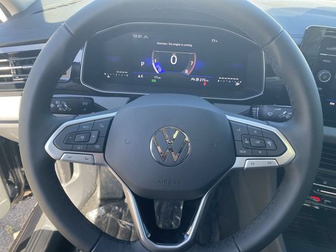 New 2026 Volkswagen Jetta SE FWD image 19