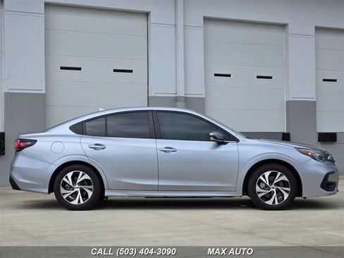 Used 2024 Subaru Legacy Premium image 10