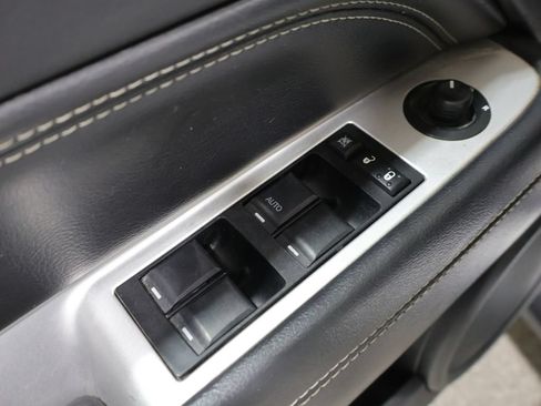 Used 2015 Jeep Compass High Altitude FWD image 13