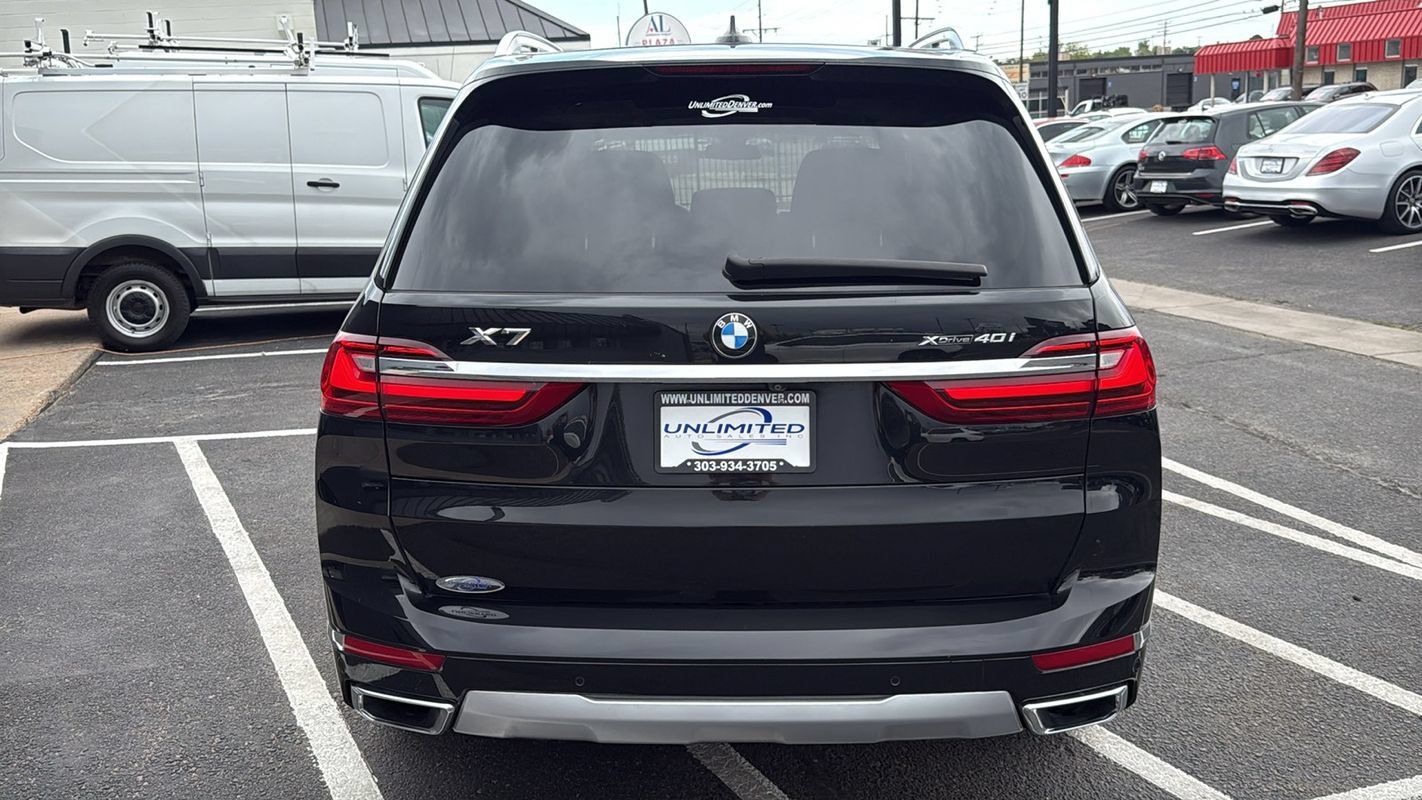 Used 2019 BMW X7 xDrive40i w/ Premium Package AWD/4WD image 4