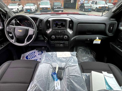 New 2025 Chevrolet Silverado 2500 Custom w/ Custom Value Package image 12