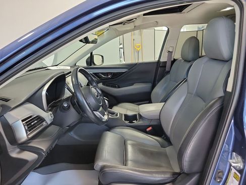 Used 2021 Subaru Outback Limited w/ Popular Package #2 AWD/4WD image 3