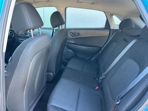 Used 2022 Hyundai Kona SEL image 9