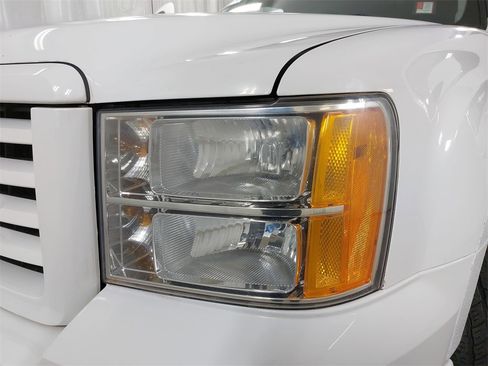 Used 2012 GMC Sierra 1500 SLT image 32