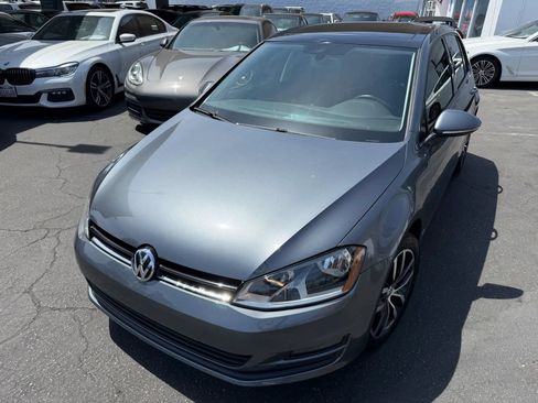 Used 2015 Volkswagen Golf SE FWD image 4