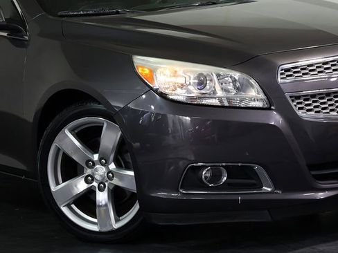 Used 2013 Chevrolet Malibu LTZ FWD image 8