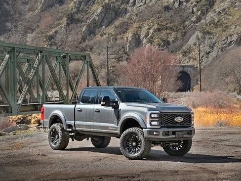 New 2026 Ford F250 Lariat w/ Black Appearance Package AWD/4WD image 18