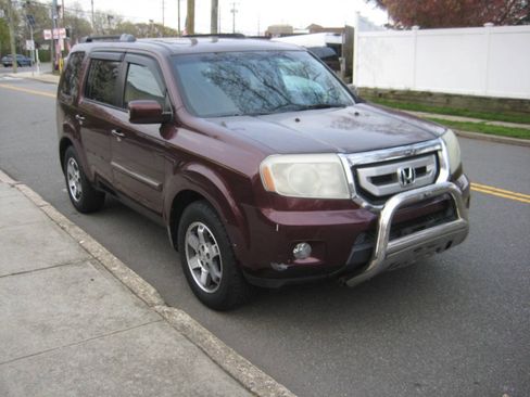 Used 2009 Honda Pilot Touring image 2
