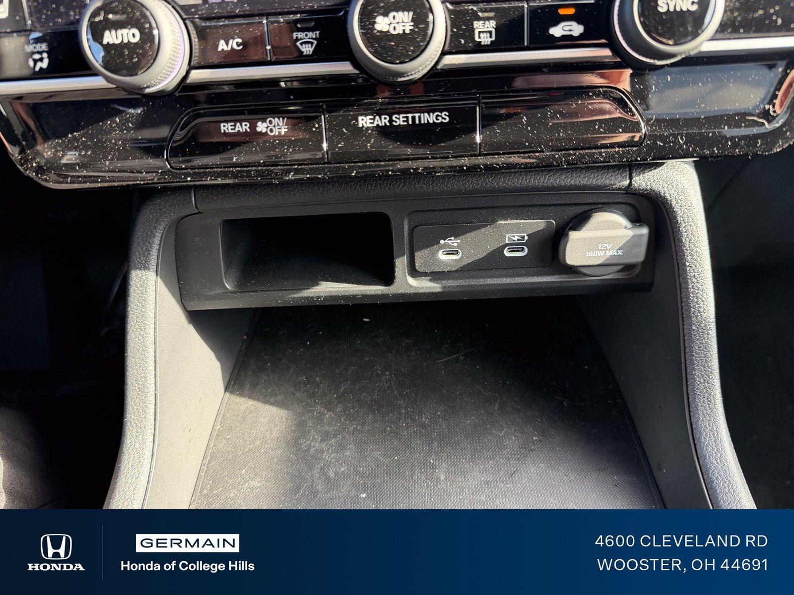 Used 2026 Honda Pilot Sport image 23